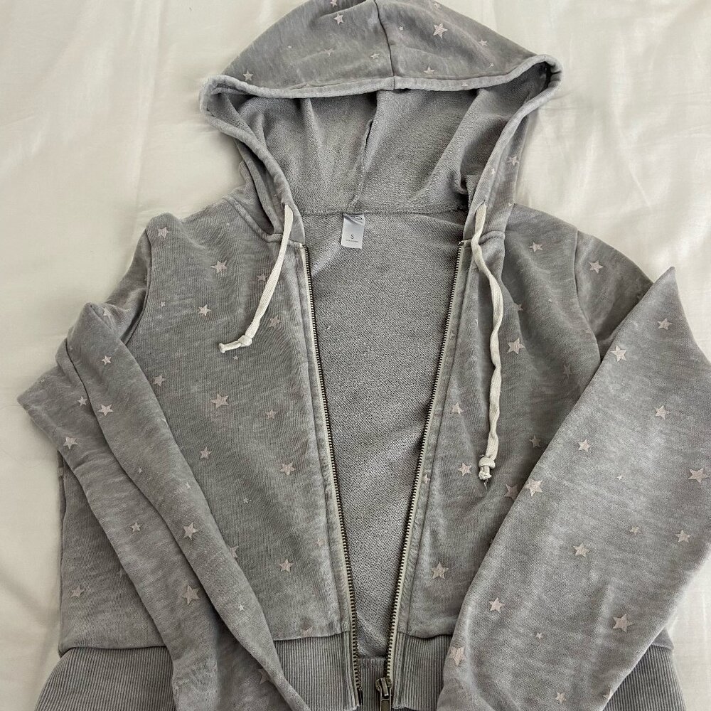 Gray zip up